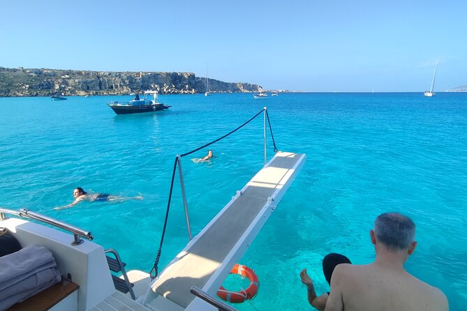 1-Day Cruise with Lunch and Snorkeling to Favignana from Marsala - Breakfast, snacks, and wine: how the food pacing works onboard