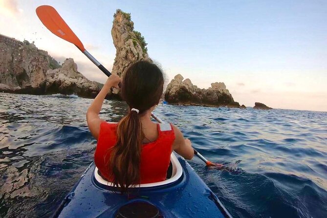 2 Hour Kayak Tour on the Taormina Coast - Key highlights you’ll feel fast