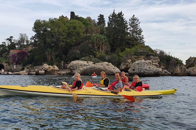 2 Hour Kayak Tour on the Taormina Coast - Giardini Naxos to Isola Bella: the route in plain words