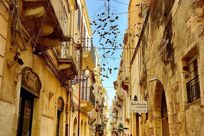 2 Hours Calessino/ Tuk tuk Tour to Syracuse and Ortigia Island - Quick Hits on This Syracuse + Ortigia Tuk-Tuk Ride