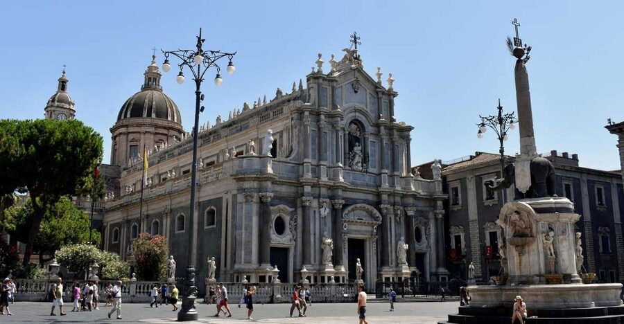 2 hours guided tour of Catania - Two hours of Catania highlights, without the “lost in translation” problem