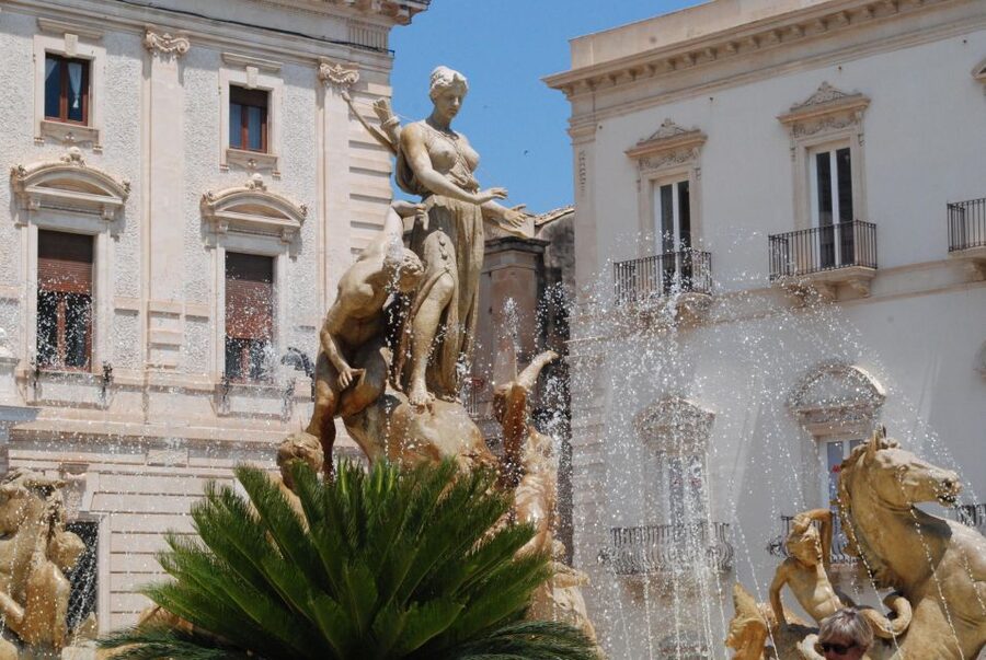 2 hours Tuk tuk tour in Siracusa - What the local guide actually changes for you