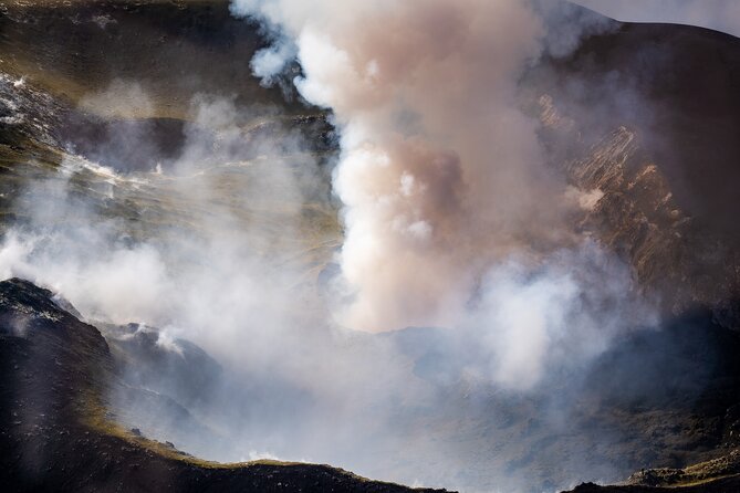 30 minutes Etna volcano private helicopter tour from Fiumefreddo - Language and Tickets: Simple Setup, Fewer Unknowns