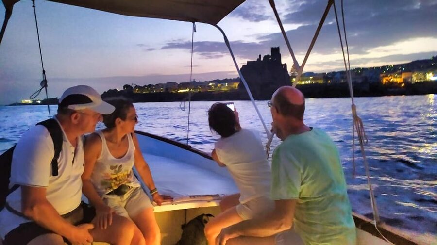 Aci Trezza boat tour sunset and dinner sicilian family home - What to Pack and Who This Tour Suits