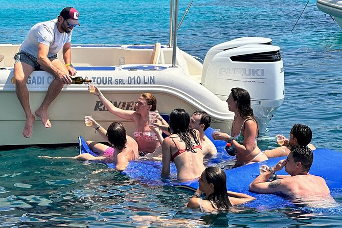Aegadian Islands Day Tour from Favignana - Food and drinks on board: Kikè wine plus snacks