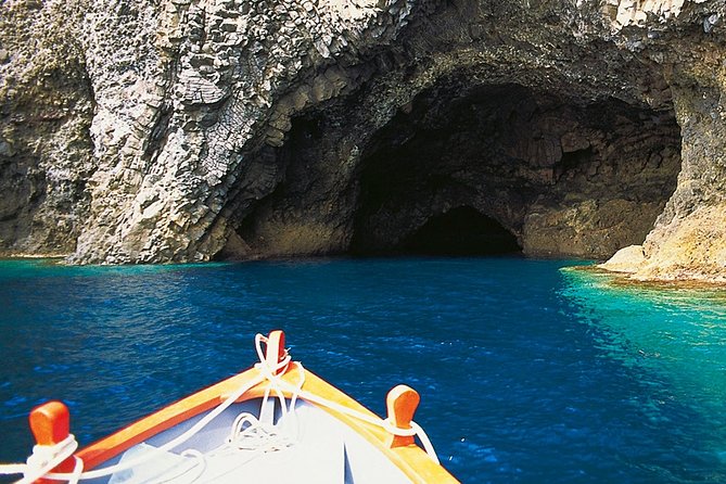 Aeolian Islands - Sailing week with skipper and assistant - Alicudi and Filicudi: lava stairs, sea stacks, and calm nights
