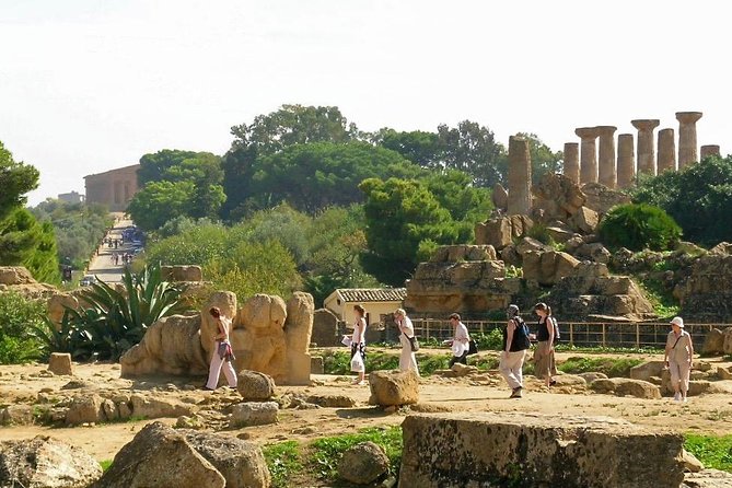AGRIGENTO - VALLEY OF TEMPLES Private Tour with Guide Driver - The Valley of Temples walk: Juno viewpoints, Concordia, and the Hercules area