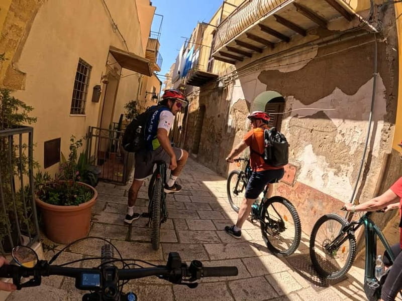 Agrigento: Valley of the Temples and Historical Center by E-Bike with Lunch Included - Agrigento old town: cathedral area, churches, and the Holy Spirit stop