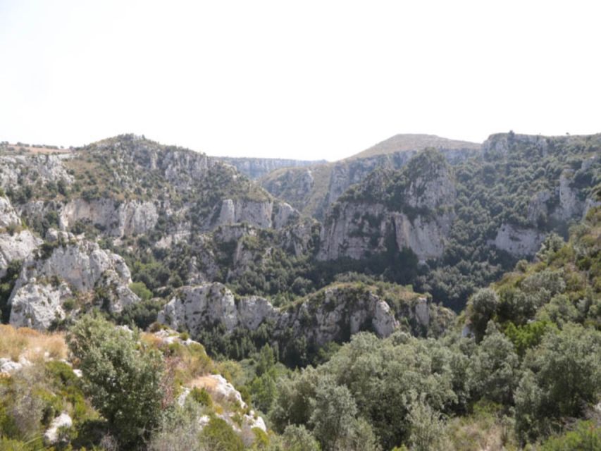 Avola: Cavagrande del Cassibile Reserve Hiking Tour - Cavagrande del Cassibile Canyon: Why This Reserve Matters