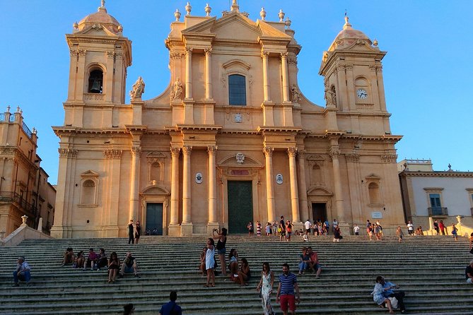 Baroque Noto private walking tour - Neoclassic First Touch: Get Your Bearings Fast