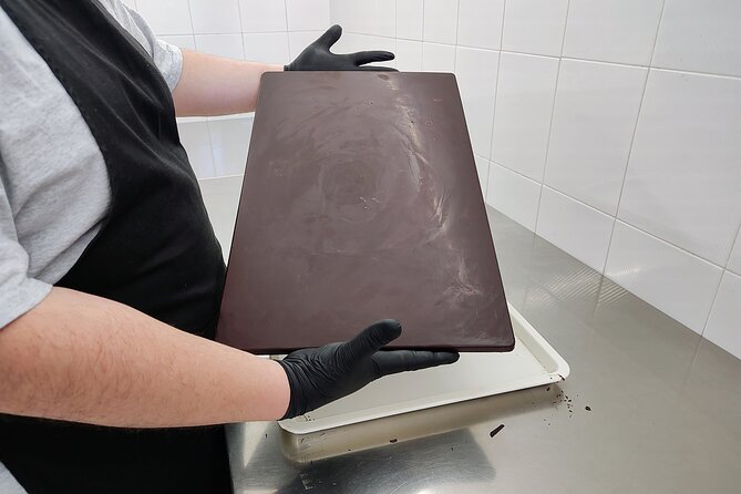 Become a chocolatier for a day, in Modica raw chocolate - Price and value: $68.78 for 3 hours of real chocolate work