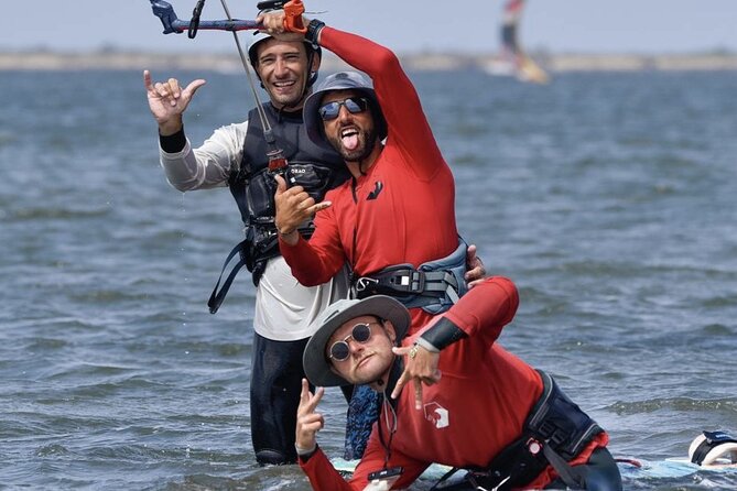 Beginner Kitesurfing course 6 hrs of individual lessons for 3days - Key highlights worth knowing