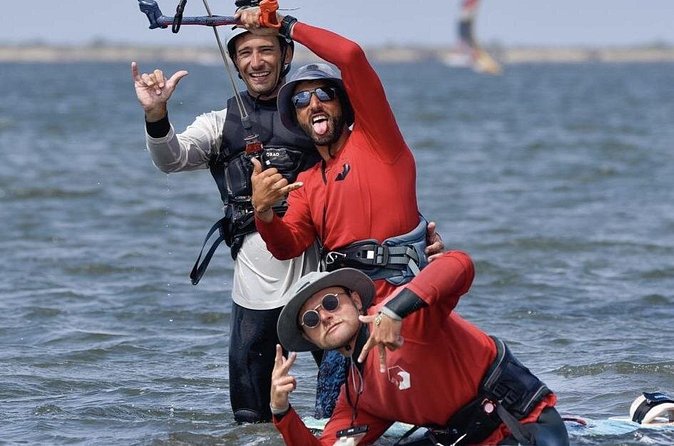 Beginner Kitesurfing course 6 hrs of individual lessons for 3days - Price and value: is $473.39 for 6 hours worth it?