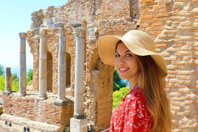 Best Sicily Taormina and Castelmola Tour from Messina Port - Piazza Duomo and the baroque stops you can spot fast