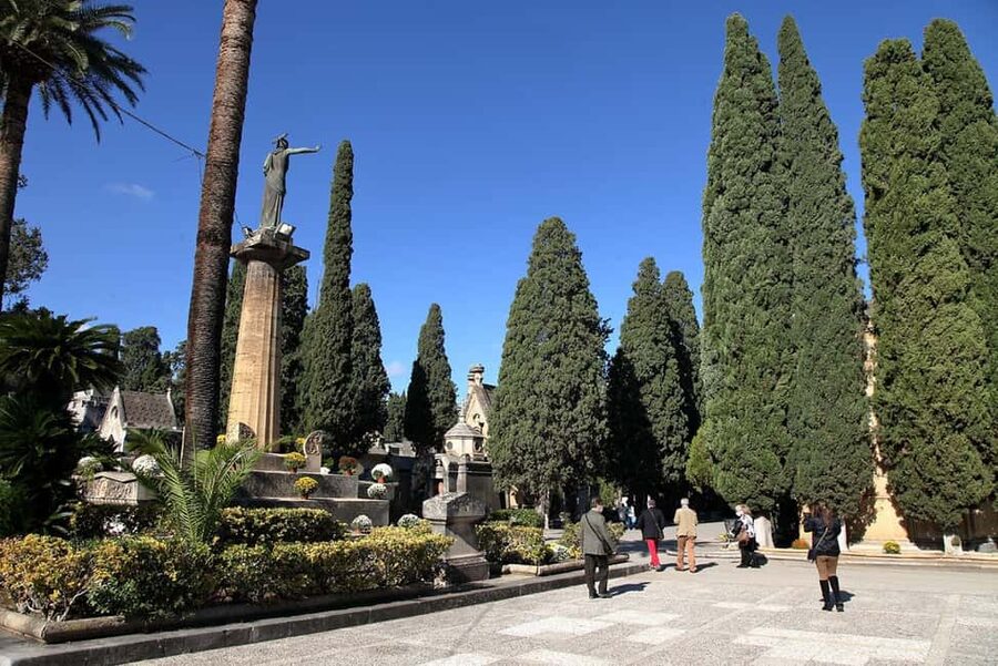 Beyond the veil: Catacombs and Cemeteries of Palermo - Key things that make this Palermo tour worth your time