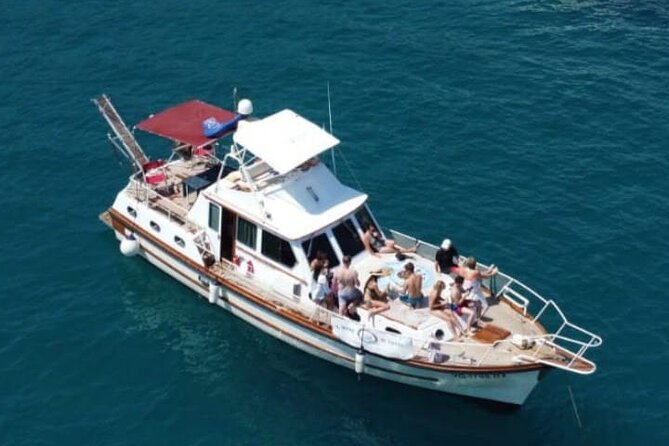 Boat excursion from Palermo with aperitif and wine - Who this suits best in Palermo