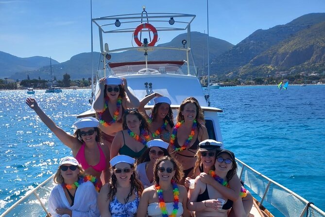 Boat excursion from Palermo with aperitif and wine - Grotta della Regina: Queen Carolina’s cave and the included aperitif