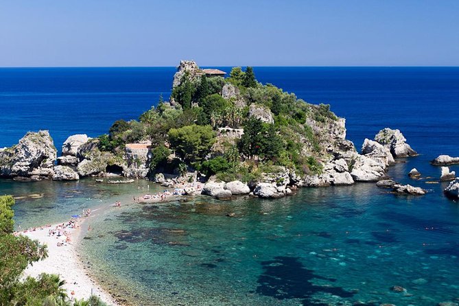 Boat excursion Taormina Giardini Naxos - Giardini Naxos Bay and Scoglio della Croce: the coast from sea level