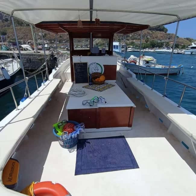 Boat Excursions in Cefalù with Snorkeling & Aperitif - Getting There: Where to Meet and What to Bring