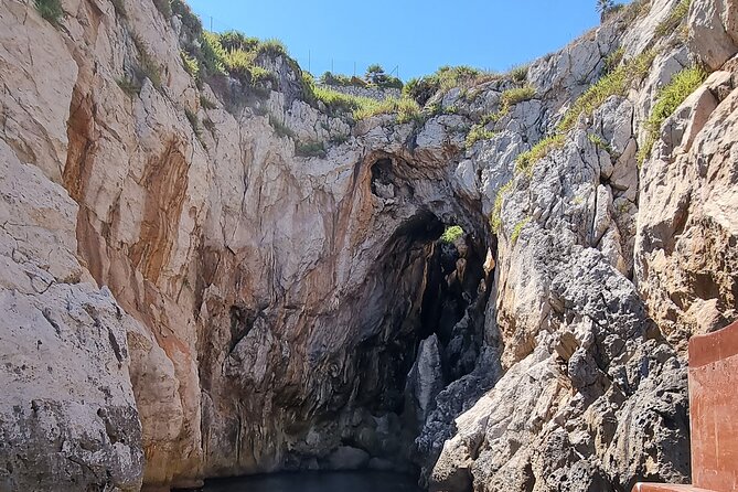 Boat tour in Palermo east - Excursion with aperitif - Arco Azzurro: the romance spot and the cave vibe
