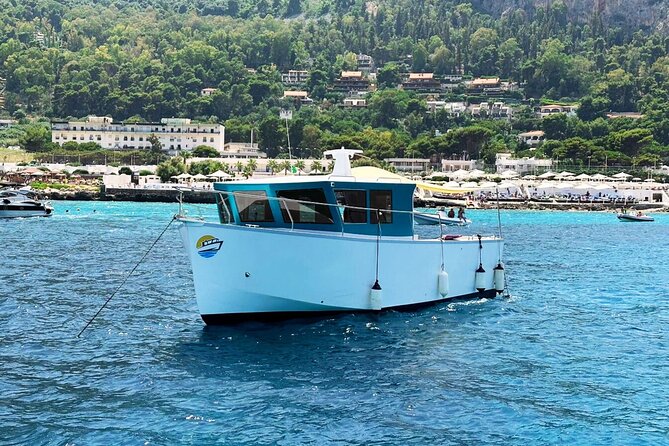 Boat Tour Mondello and Gulf of Palermo, with Aperitif (4 hours) - What to expect on board (and what to bring)