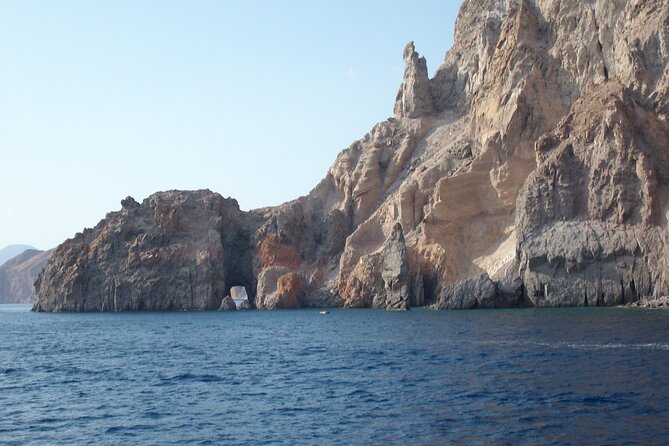 Boat Tour to Lipari and Vulcano from Milazzo - Vulcano in a 3-hour window: black sand, Pool of Venus, and cave views