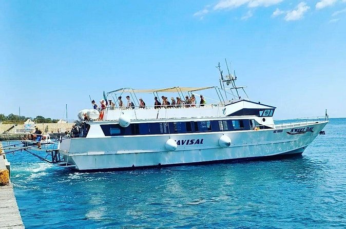Boat Tour to Lipari and Vulcano from Milazzo - The boat ride: what to expect on crossing and getting around