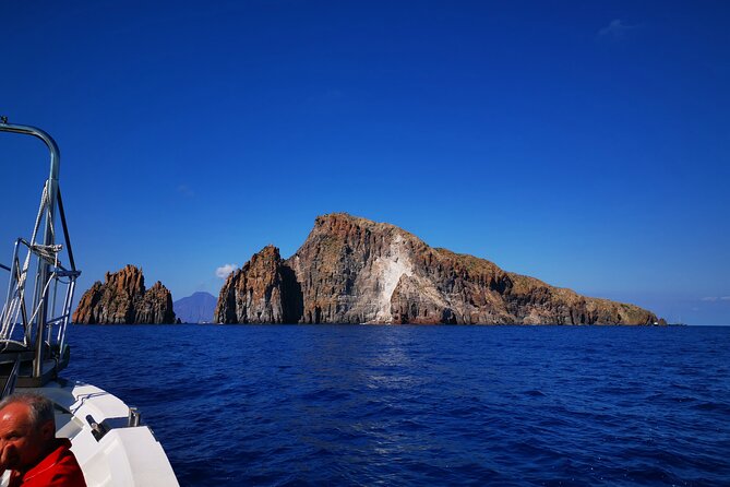 Boat Tour to Panarea and Stromboli from Lipari - Strombolicchio and Sciara del Fuoco: the volcano show from the water