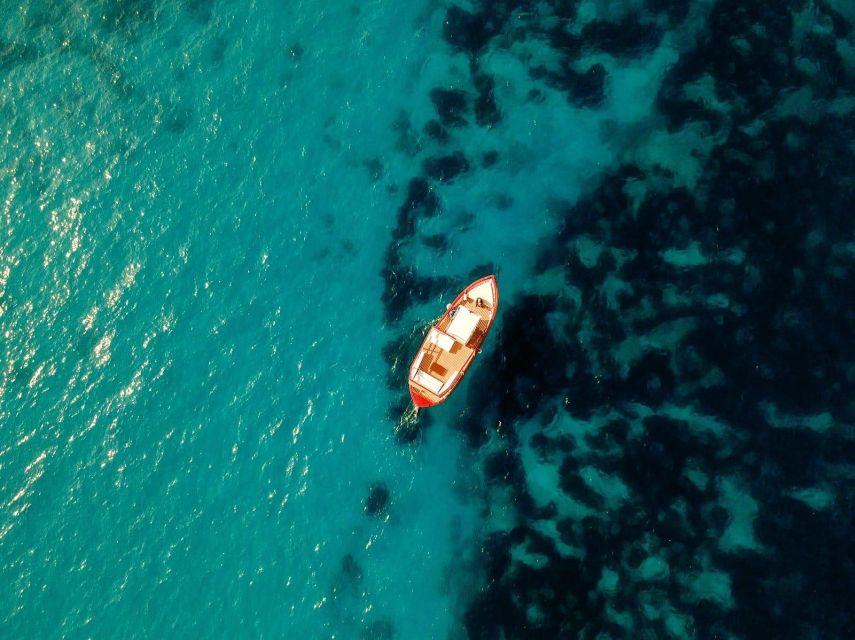 Boat tour with typical lunch in Siracusa - Starting point at Viale Montedoro 51: plan your arrival