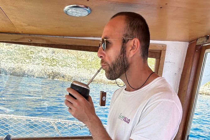 Boat trip Zingaro Nature Reserve - Tonnara di Scopello finale: Faraglioni views and the sea-level aperitif