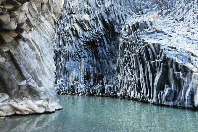 bodyrafting Alcantara gorges - Rapids reality: swimming, climbing rocks, and why safety matters