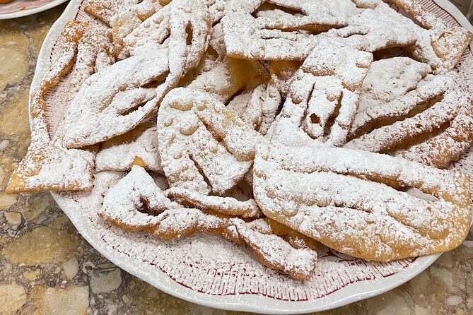 Capo Market Tour and Sicilian Cooking Class - Lunch with your 3-course meal (and local wine)