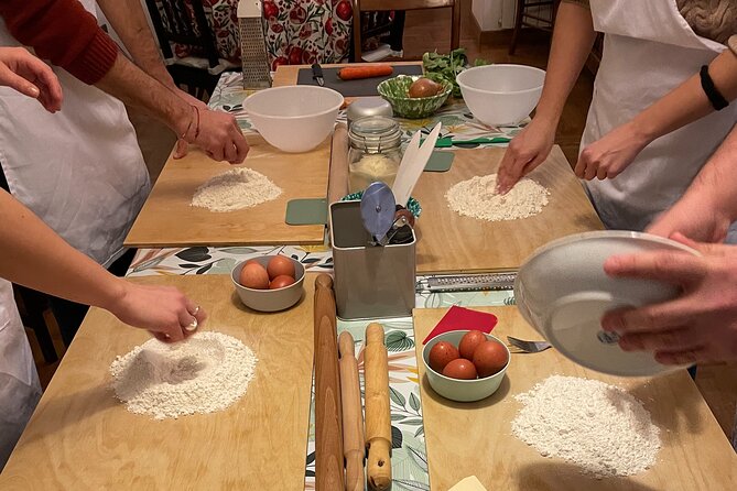 Capo Market Tour and Sicilian Cooking Class - Logistics that matter: timing, duration, and group size