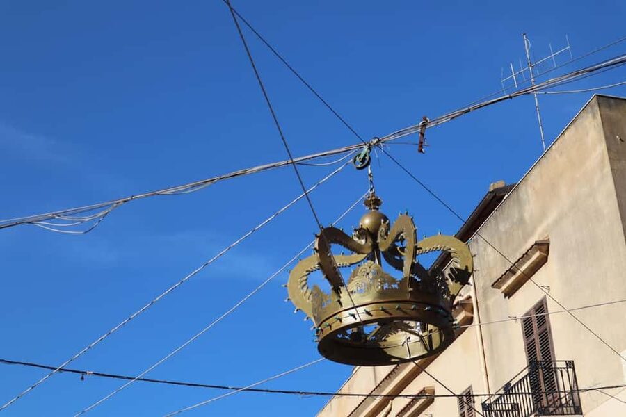 Castellammare del Golfo: Lights and Shadows - Getting your bearings at Largo Petrolo (where the town starts to make sense)