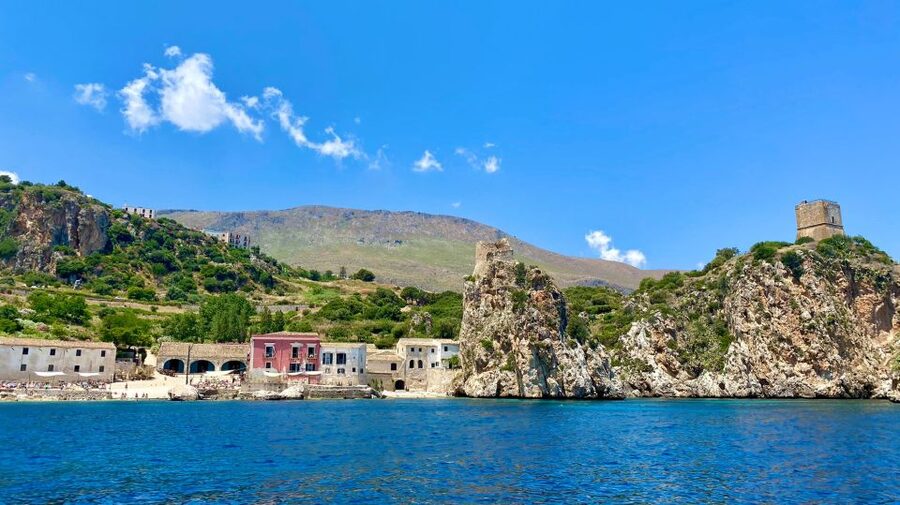 Castellammare del Golfo: Snorkeling Cruise Day Trip - Should you book this Castellammare del Golfo snorkeling cruise?