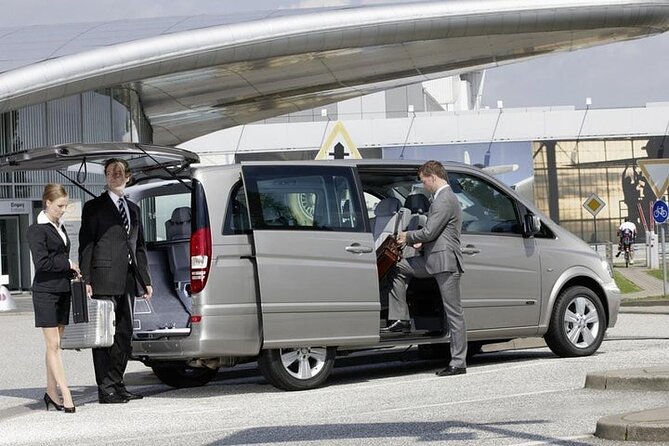Catania AIRPORT transfer From / To Taormina - Small-group private ride: why max 7 feels better
