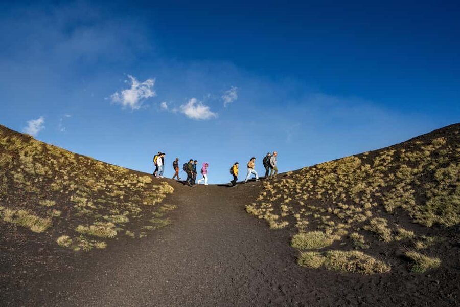Catania: Amazing Etna Morning Tour with Pickup and Drop-Off - Pickup in Catania: where to meet and why timing matters
