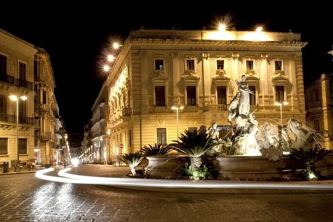 Catania (cathedral and via Etnea) - Syracuse Ortigia - Via Etnea: Catania’s central street for orientation and atmosphere