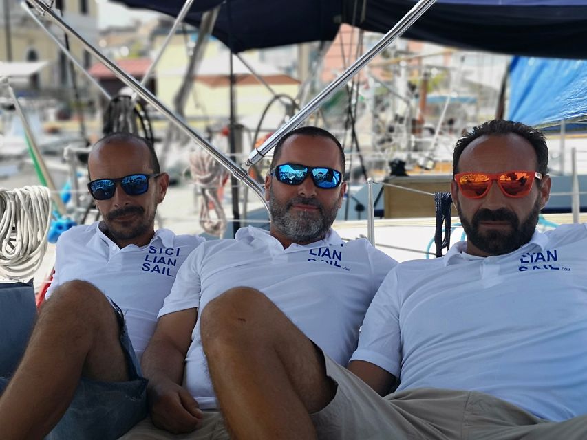 Catania: Coastline Sailing Trip with Aperitif and Prosecco - Aperitif and Prosecco onboard: small Sicilian bites done right