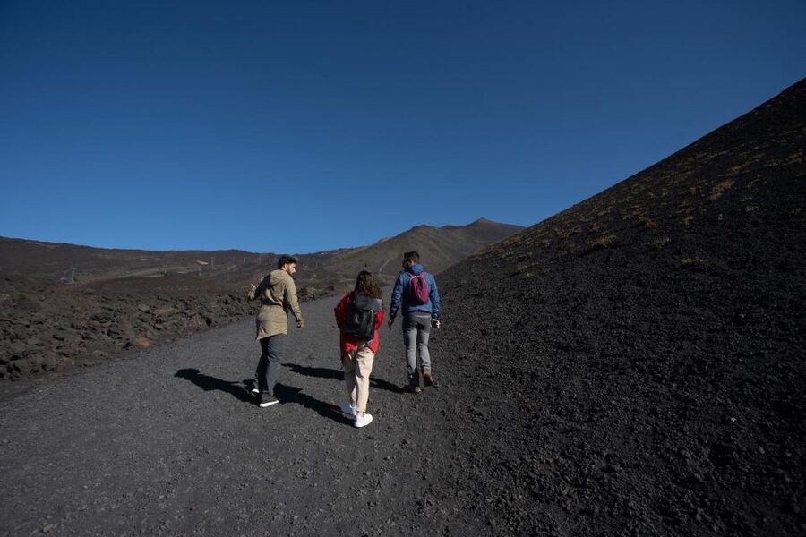 Catania: Etna Morning Excursion with Tasting and Pickup - Practical Tips Before You Go: Shoes, Wind, Water, and Photos
