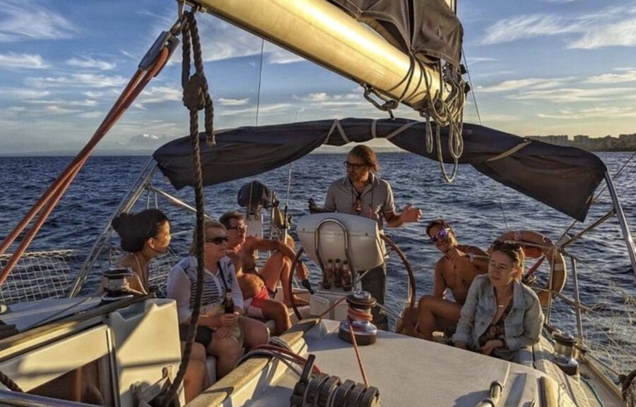 Catania: Sailing Tour with Lunch - Your skipper and instructor: sailing you can actually understand