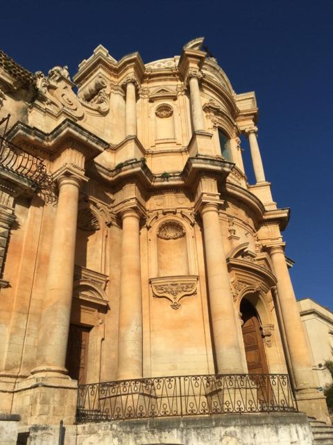 Catania: Syracuse, Ortigia, and Noto Tour with Brunch - Ortigia on foot: Apollo, a bright cathedral, and Arethusa’s spring