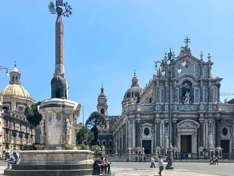 Catania: The heart of the City - Tour guidato in Italiano - Via Crociferi: Catania’s Baroque Street and Its Film Connections