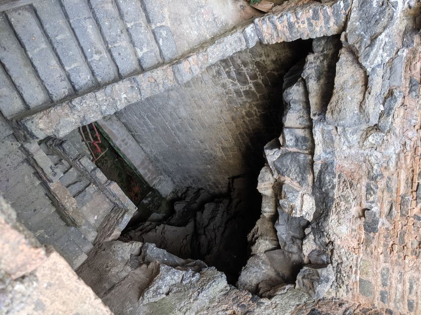 Catania: Underground Catania Tickets and Guided Tour - Etna’s Power in Prehistoric Caves: Seeing Volcanic History in Person
