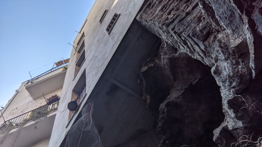 Catania: Underground Catania Tickets and Guided Tour - Going Down to -15 Meters: Why the Descent Is the Real Experience