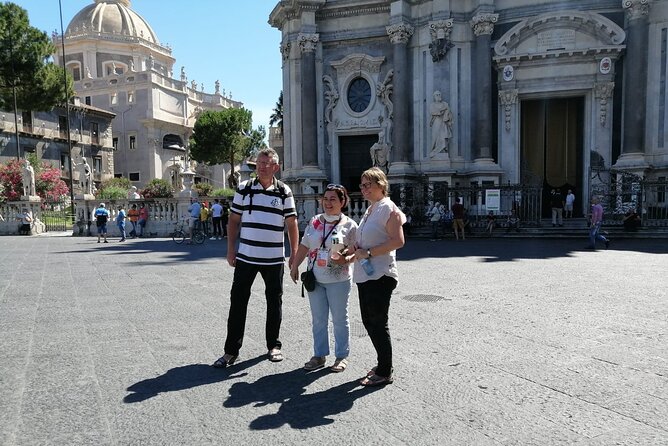 Catania walking Tour - small group - Guide style: what tends to work (and what to watch for)