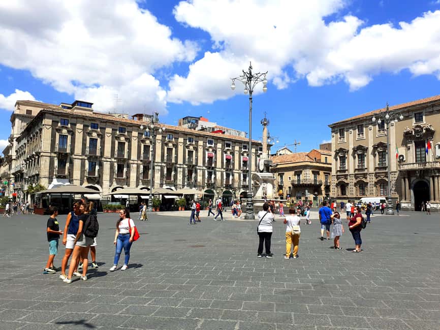 Catania: walking tour with tasting - Ending at Piazza Vincenzo Bellini: Finishing Where You’ll Want to Continue