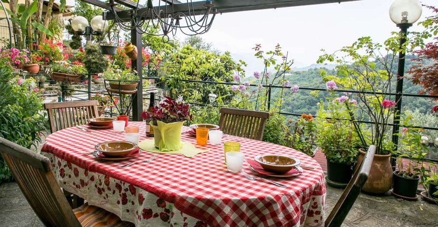 Cefalù: Dining Experience at a Local's Home - Wine, Stories, and the Taste of Place