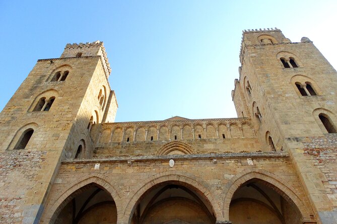 Cefalù: Guided Walking Tour & Cefalu Cathedral Mosaics - Stop 2: Inside Duomo di Cefalù for the mosaics (plus a heads-up on admission)