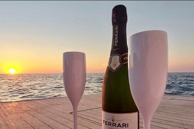 Cefalù : Mini Yacht Tour with Aperitif, Snorkeling and Caves - Lungomare Cristoforo Colombo: 2 Kilometers of Sand and Easy Town Access